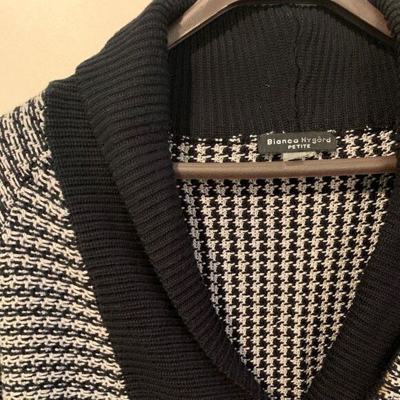 Nygard petite sz Med black/white zip cardigan, shawl collar, cotton/acrylic EUC - Picture 5 of 16